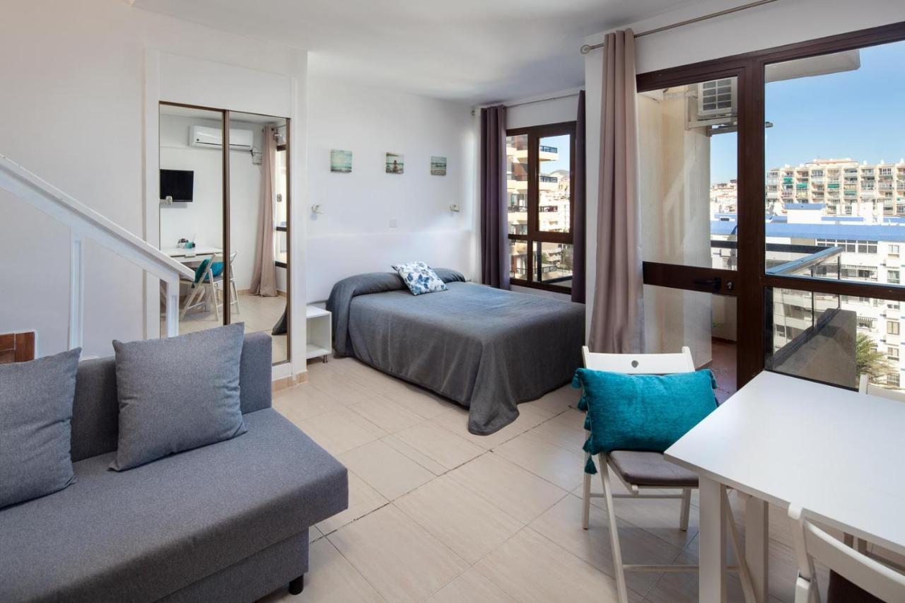 Apartamento Aloha Con Piscina Y Vistas Al Mar Leilighet Benalmádena Eksteriør bilde